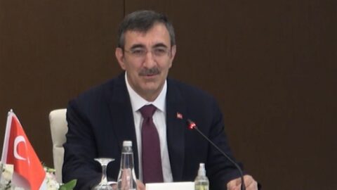 Cumhurbaşkanı Yardımcısı Yılmaz’dan Budapeşte Büyükelçiliği ziyareti