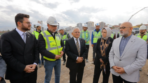 Başkan Büyükkılıç Kartal Katlı Kavşağı Projesini sahada inceledi
