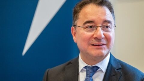 Babacan: Yolsuzluk vurgunlarının önemli sebebi AK Partililerin AKP’lilere boğdurulmasıdır