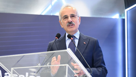 Uraloğlu, Gölbaşı Belediyesini ziyaret etti