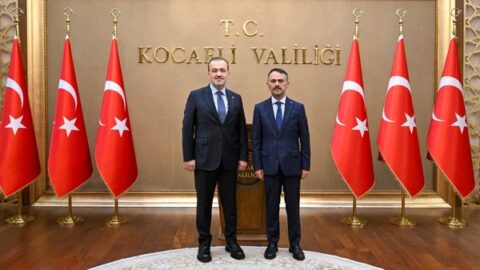 AK Parti Kocaeli İl Başkanı Talus Vali Aktaş’ı ziyaret etti