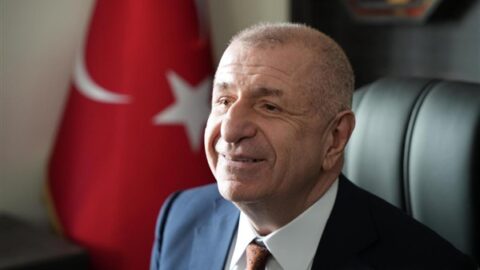 Özdağ, Denizli’de üniversitelilerle bir araya geldi
