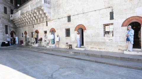 Altı sanat, altı hikaye Hünkâr Kasrı’nda