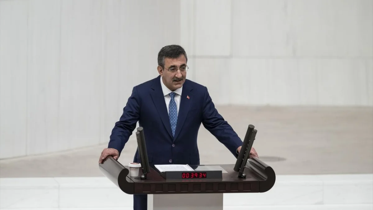 Ekonomide 2027 hedefleri belli oldu! Cevdet Yılmaz’dan enflasyon, büyüme ve sermaye piyasaları mesajı