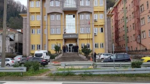 ARTVİN / HOPA – KAÇAKÇILIK DAVASINDA SVETLANA GUZEVA HAKKINDA HAPİS HÜKMÜ İLANEN TEBLİĞ EDİLDİ