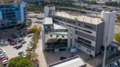 Karaburun’da 16 Düzensiz Göçmen Yakalandı, Bir Organizatör Tutuklandı