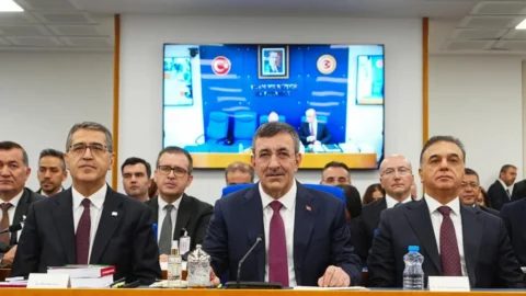 SON DAKİKA | Ara ödeme ne zaman? Cevdet Yılmaz’dan fon tasfiyeleri ile ilgili açıklama