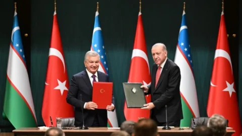 Türkiye ve Özbekistan ekonomik ilişkileri derinleştiriyor: Türk Yatırım Fonu ile ortak projeler hızlanacak
